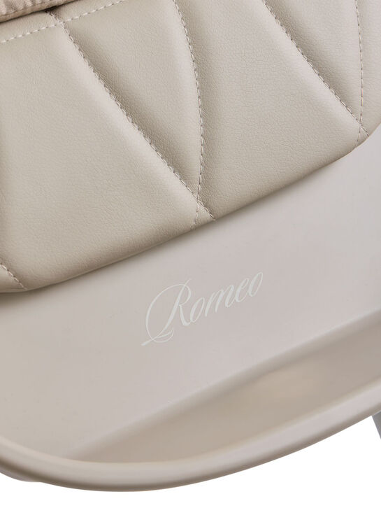 Стул для кормления ROMEO (warm grey) Happy Baby , арт.  | Фото 11