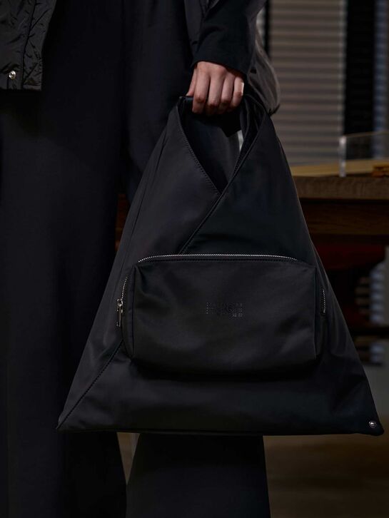 Сумка с накладным карманом, черная MM6 , арт.  | Фото 2