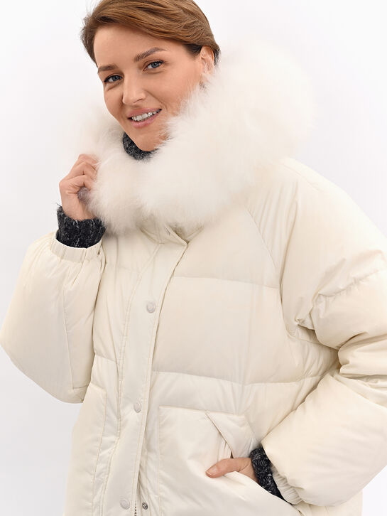 Куртка-пуховик с отделкой из овчины Yves Salomon , арт.  | Фото 8