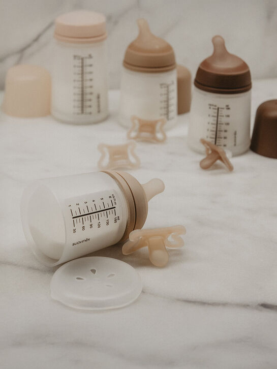 Антиколиковая силиконовая бутылочка Zero.Zero 270 мл, средний поток, от 3х мес Suavinex , арт.  | Фото 2