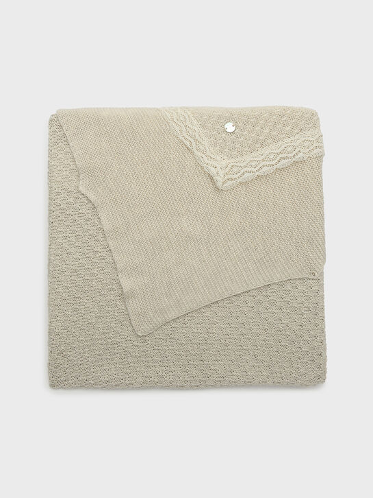 Плед с кружевной отделкой Paz Rodriguez , арт.  | Фото 1