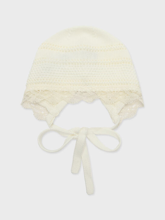 Чепчик вязаный с кружевной отделкой Paz Rodriguez , арт.  | Фото 1