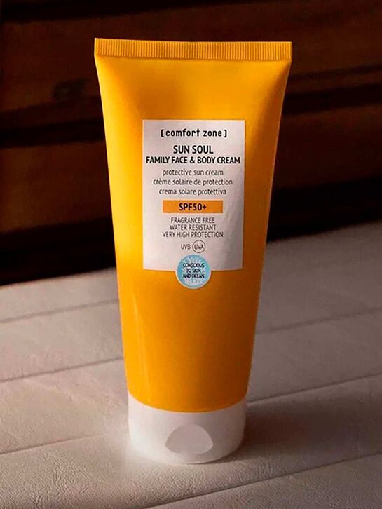 Солнцезащитный водостойкий крем SUN SOUL FAMILY FACE&BODY CREAM SPF50+ , 200 мл Comfort zone , арт.  | Фото 4