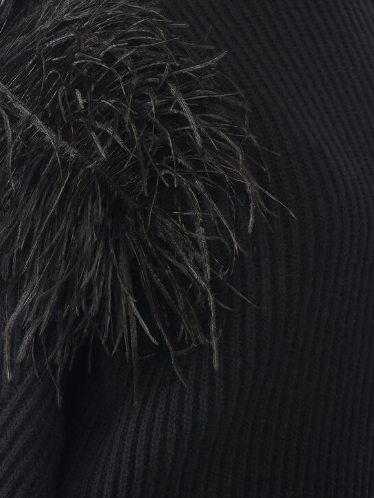 Джемпер с отделкой перьями, черный Blumarine , арт.  | Фото 5
