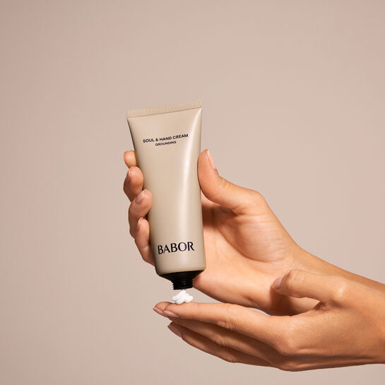 Крем для мягкой кожи рук и ухоженных ногтей grounding soul & hand BABOR , арт.  | Фото 2