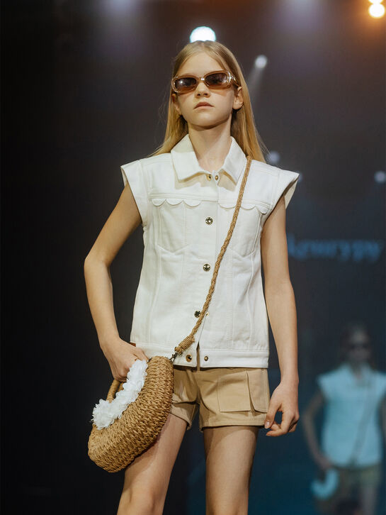 Джинсовый жилет на кнопках, белый Chloe , арт.  | Фото 2