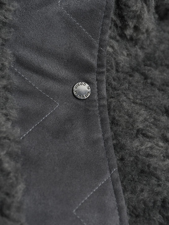 Пальто укороченное из эко-меха, серое Diego M , арт.  | Фото 9