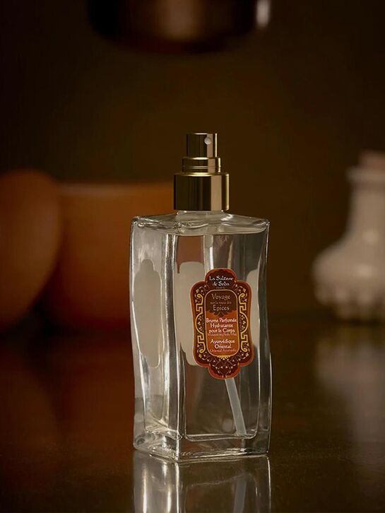 Парфюмированный увлажняющий спрей для тела Амбра, Ваниль и Пачули, 200 мл La Sultane de Saba , арт.  | Фото 2